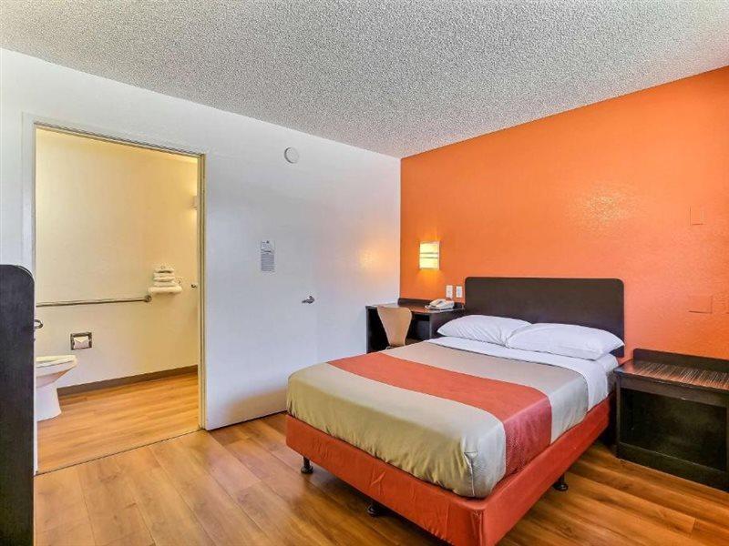 Motel 6-Oakland, Ca - Airport Exterior foto