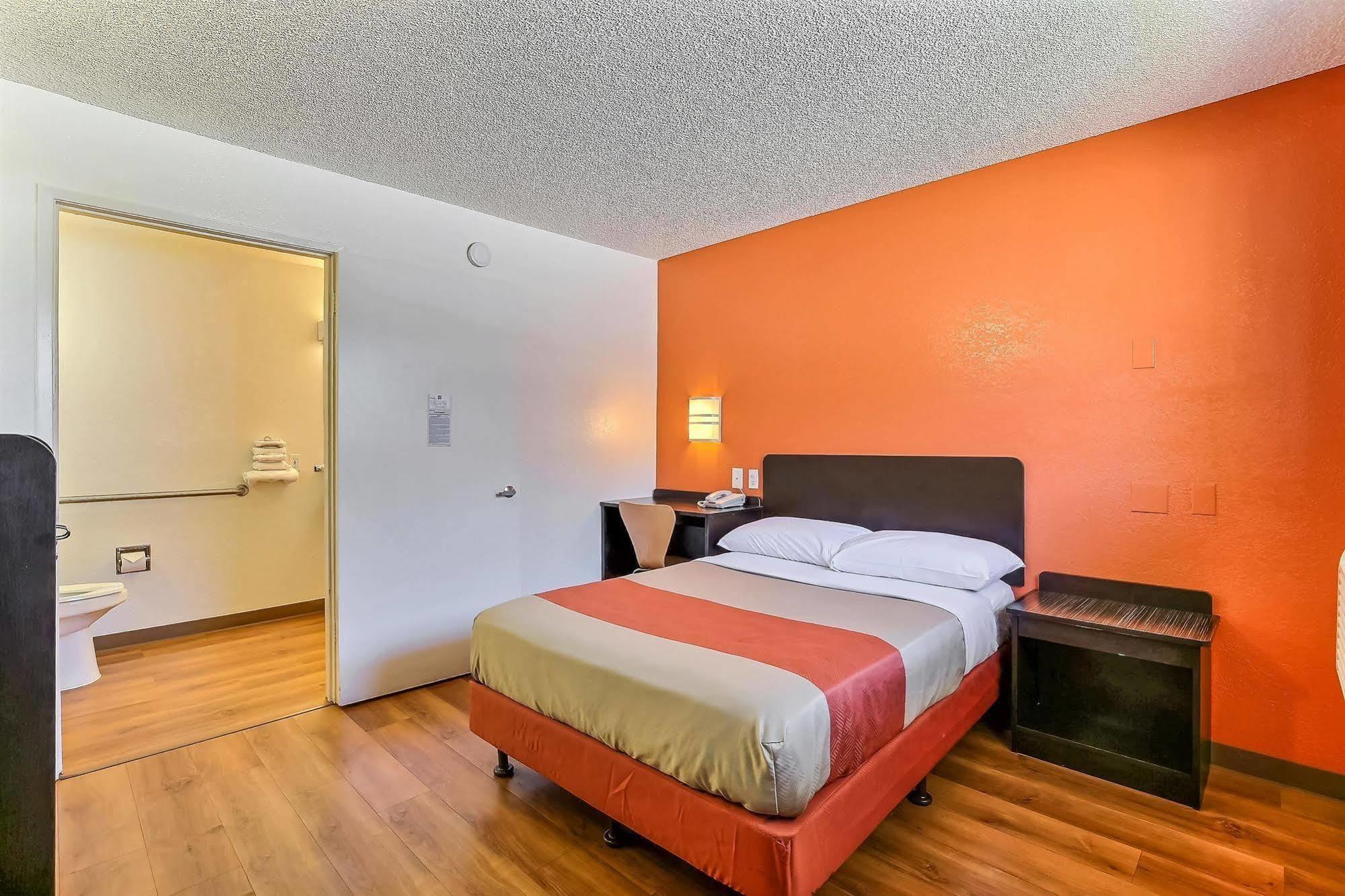 Motel 6-Oakland, Ca - Airport Exterior foto
